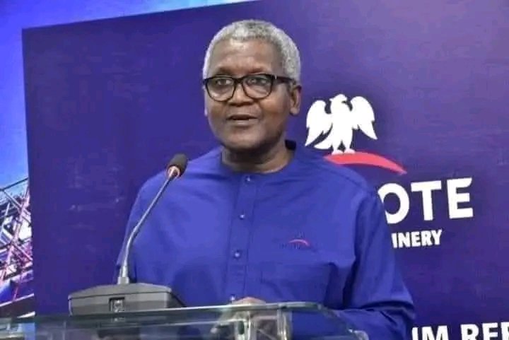 ishaqsamaila5's tweet image. &quot;Some of our Nigerian workers are unpatriotic. They are saboteurs, who have attempted 22 times to  sabotage our refinery. In some instances, they triggered fire, machine manipulation or other evil attempt, if not for the modern control and monitoring center which the refinery is…