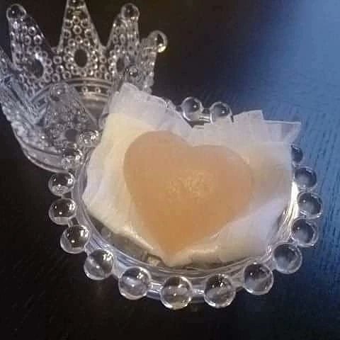 岩塩ハート塊10名 プレゼント～ #大宮そごう 11日迄販売中
応募方法は…
①(<a href="/GANENtan/">ヒマラヤ岩塩通販 懸賞</a>)をフォロー！
②このツイートを抽選日迄にRTしてください。
③応募完了👌
12/1日 #抽選 岩塩卸販売メンター
#懸賞 #岩塩 #ハート #当選報告