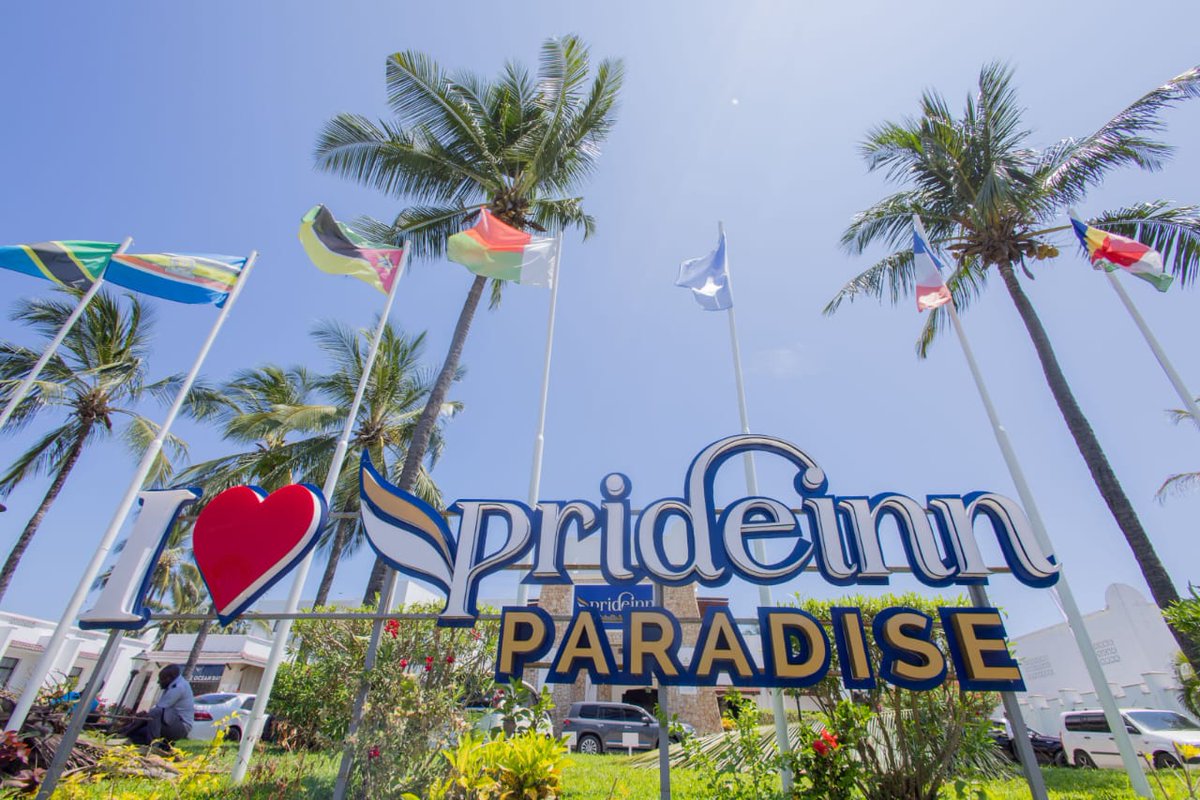 uncleebm's tweet image. While lawyers debate process, engineers deliver results. This reality echoed throughout the #32ndIEKConvention reinforces why engineering leadership must shape #EngineeringtheFuture with clarity and measurable outcomes.