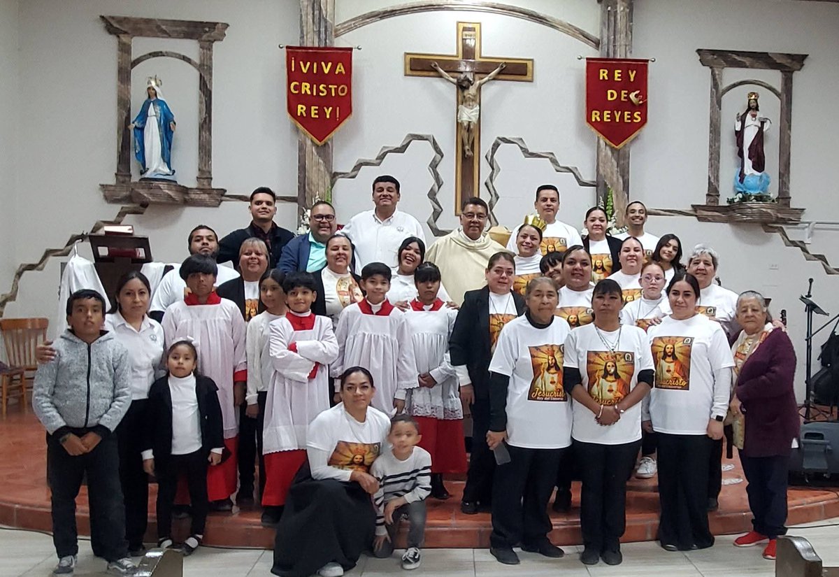 Retiro de Papas y Padrinos
Solemnidad de Cristo Rey 👑