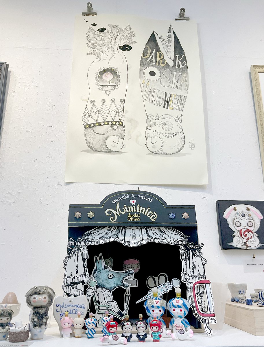 版画工房カワラボ！さんに『DARK SEA HALLOWEEN 』の額装をお願いしてきました。

かっこよくしてもらえそうで楽しみです🐟🐟🐟
12/13,14にギャラリー8ランドさんで開催予定のPetit Noël 2025で展示します。