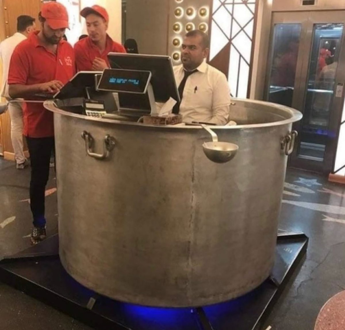 Креатив, кастрюлька))