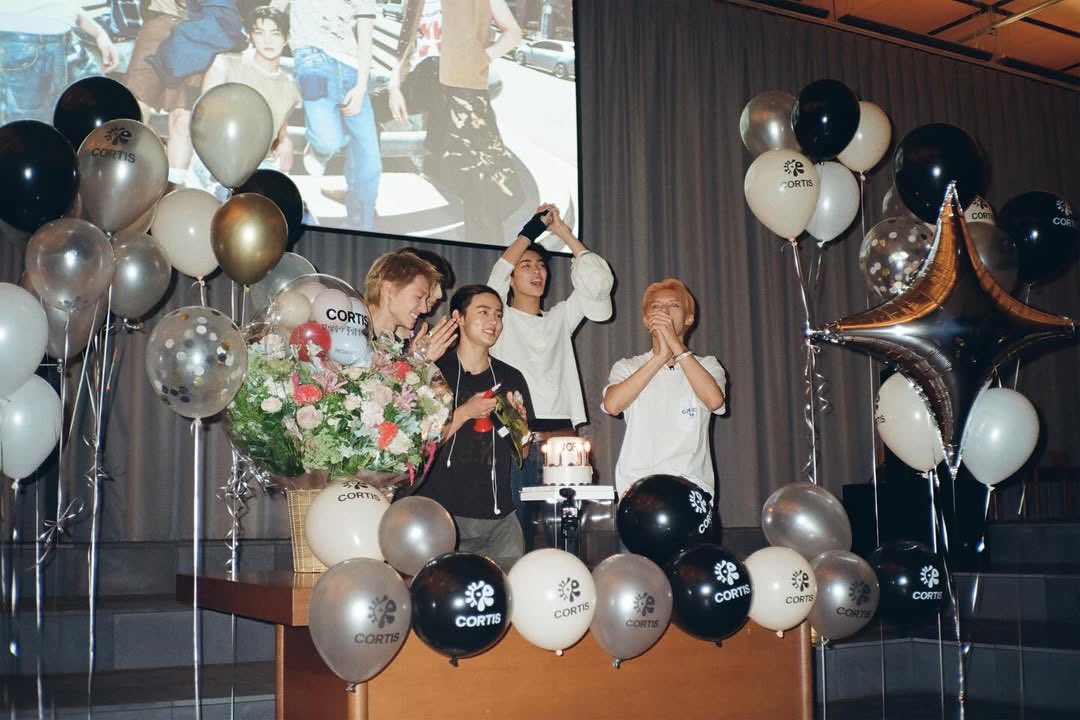 coerful's tweet image. watching them grow into even kinder, stronger, more beautiful souls over these 100 days has been the greatest gift. i’m so proud of how hard they fight and how much talent and love they pour into everything they do. forever grateful to be a coer 🤍 thank you, cortis!