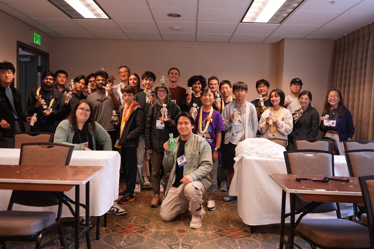 Didn’t get a good chance to sort through all my PCOC photos yet but I will soon! It was an awesome convention