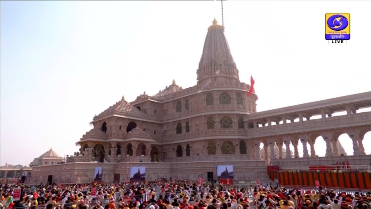 DDUttarPradesh's tweet image. #LIVE || प्रधानमंत्री नरेन्द्र मोदी द्वारा श्रीराम मंदिर के शिखर पर ऐतिहासिक ध्वजारोहण का अयोध्या से सीधा प्रसारण

लाइव देखें : youtu.be/qO6PYMgQ3gk

#PMModiVisit #UttarPradesh #Ayodhya #RamMandir #AyodhyaRamMandir #RamLalla #Dhwajarohan2025 #RamJanmabhoomi