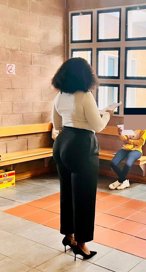Bee_Dee151's tweet photo. Ass so phat, I call that an asstray🍑 https://t.co/6gc94OCJzB