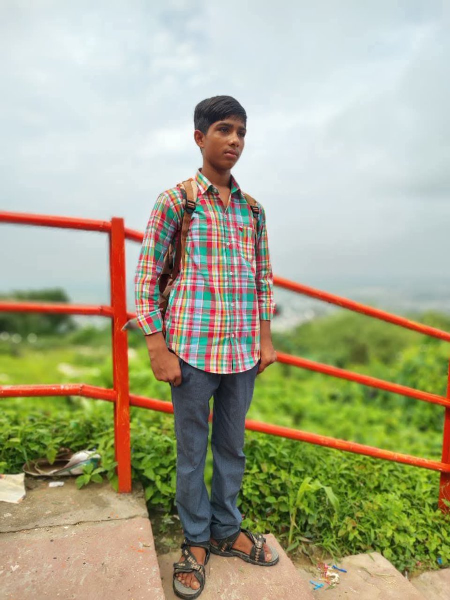 YouthUnityPower's tweet photo. नाम - अनीश कुमार/मनोहरलाल मीणा
गांव - रामबास तहसील -बसवा,
स्कूल - ज्योतिबा फुले विद्यालय बांदीकुई
दिनांक - 24/11/25 को सांयकाल 4बजकर 30मिनट के लगभग स्कूल से अभी तक घर नहीं पहुंचा।
मो.- 9414303619
मनोहर लाल मीणा
@DausaPolice
@HansrajMeena
@MukeshAnchedi https://t.co/5peF1M2E4d