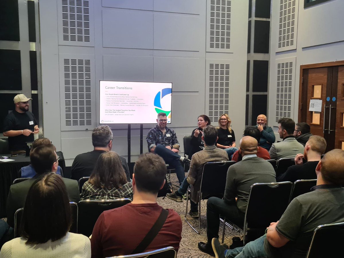 CNHuntingford's tweet image. yesterday, on my way back from a customer meeting i managed to stop by the UK Dynamics 365 &amp;amp; Power Platform User Groups (@d365ppuguk ) event in london for a sneaky panel with my frienda Erfan Siddiq (the host), Parvez Ghumra Heather Perriam and Natasza Kosakowska to talk about…
