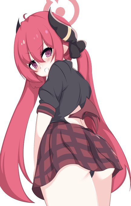 ちょっと!何見てるの!?
#ブルーアーカイブ #赤司ジュンコ 