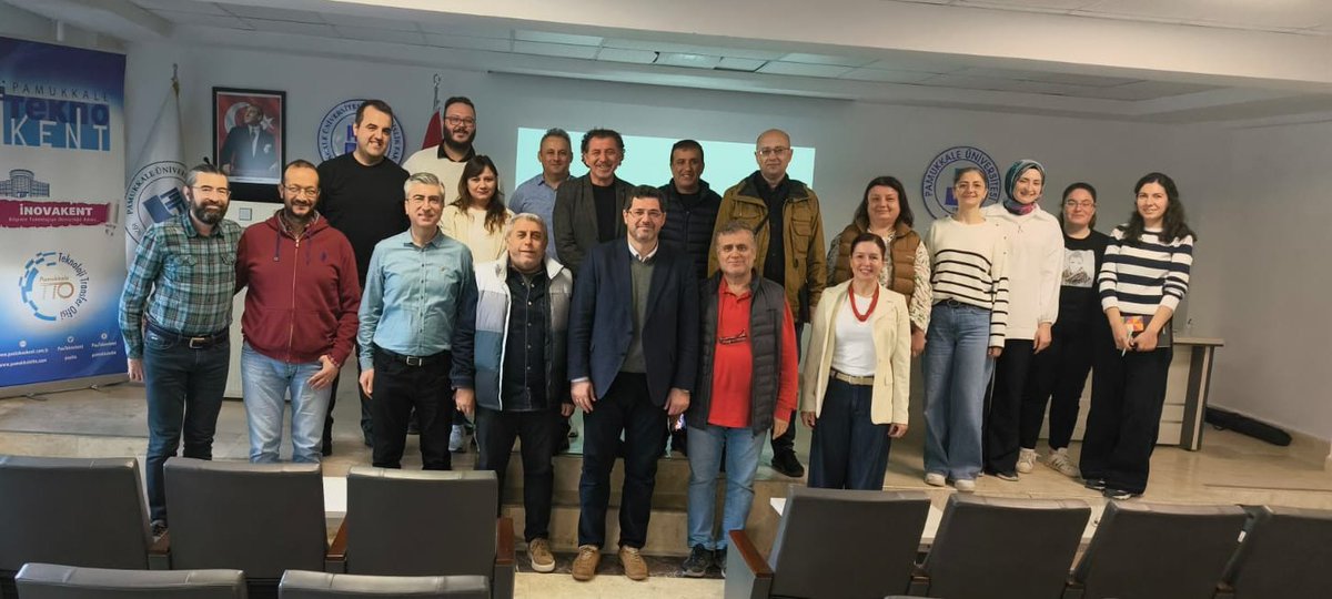 Pamukkale Teknokent Genel Müdürümüz Prof. Dr. İbrahim Aksel ve birim sorumlularımız, PAÜ Mühendislik Fakültesi öğretim üyeleriyle, Denizli sanayisi ile start-up ve spin-off’lara yönelik üniversite–sanayi iş birliği ve mentorluk toplantısı gerçekleştirdi. 
#PamukkaleTeknokent