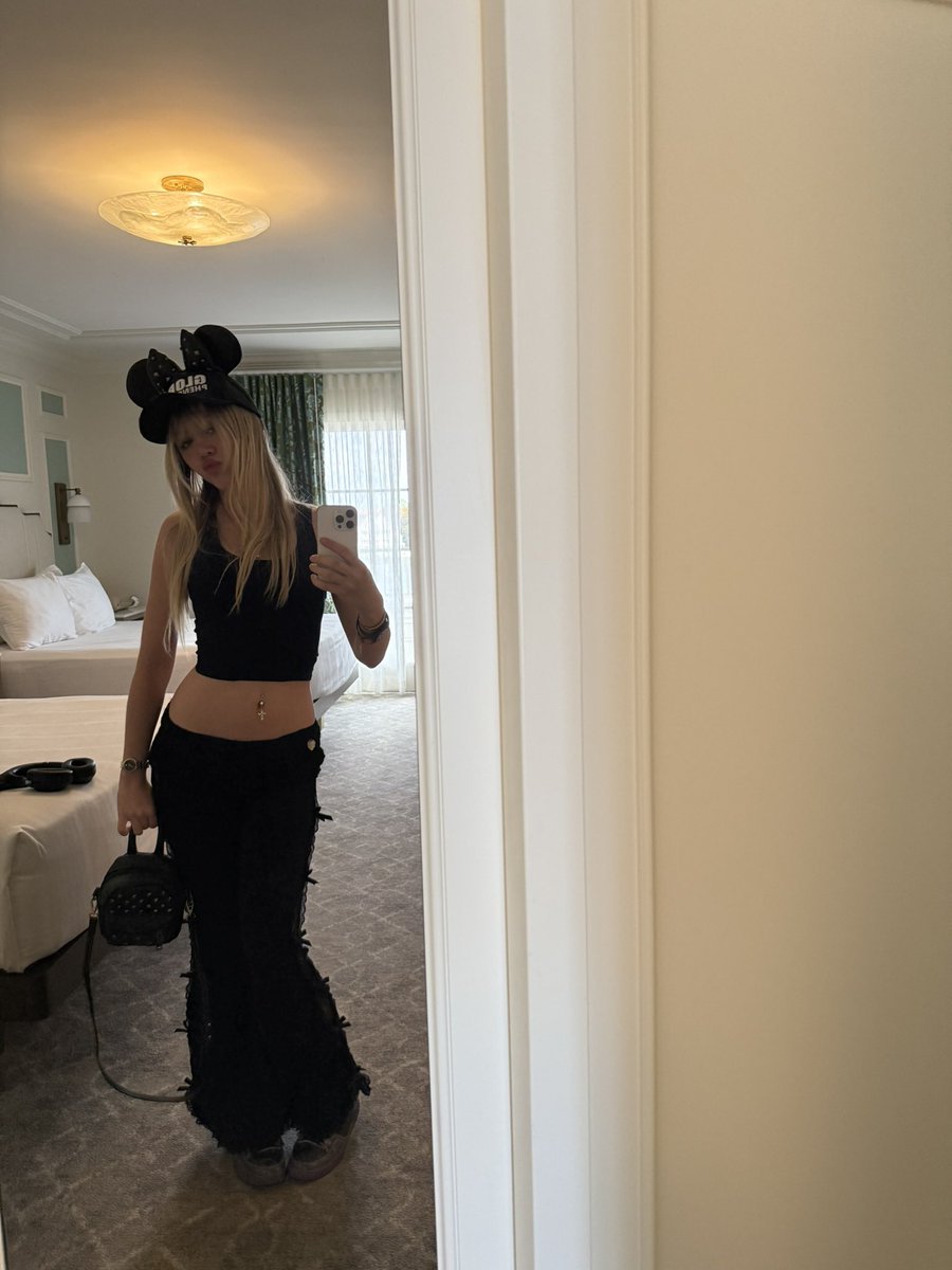 matched my ears to my bag #realdisneyadult