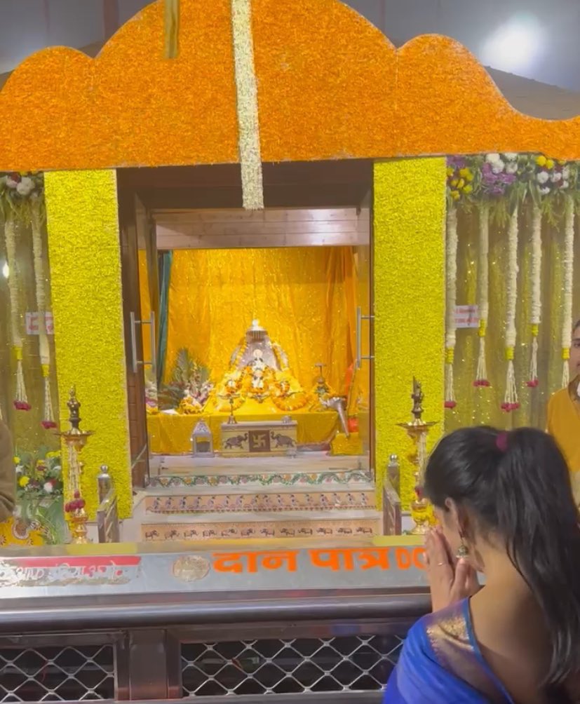 smitharanganath's tweet image. ಭವ್ಯ ಮಂದಿರ ಕಂಡ ಕಣ್ಣುಗಳು
 ಟೆಂಟ್ ನಲ್ಲಿ ಶತಮಾನ ಕಾದಿದ್ದ ರಾಮನನ್ನ ಎಂದಿಗೂ ಮರೆಯೊಲ್ಲ..

#RamMandir 🚩