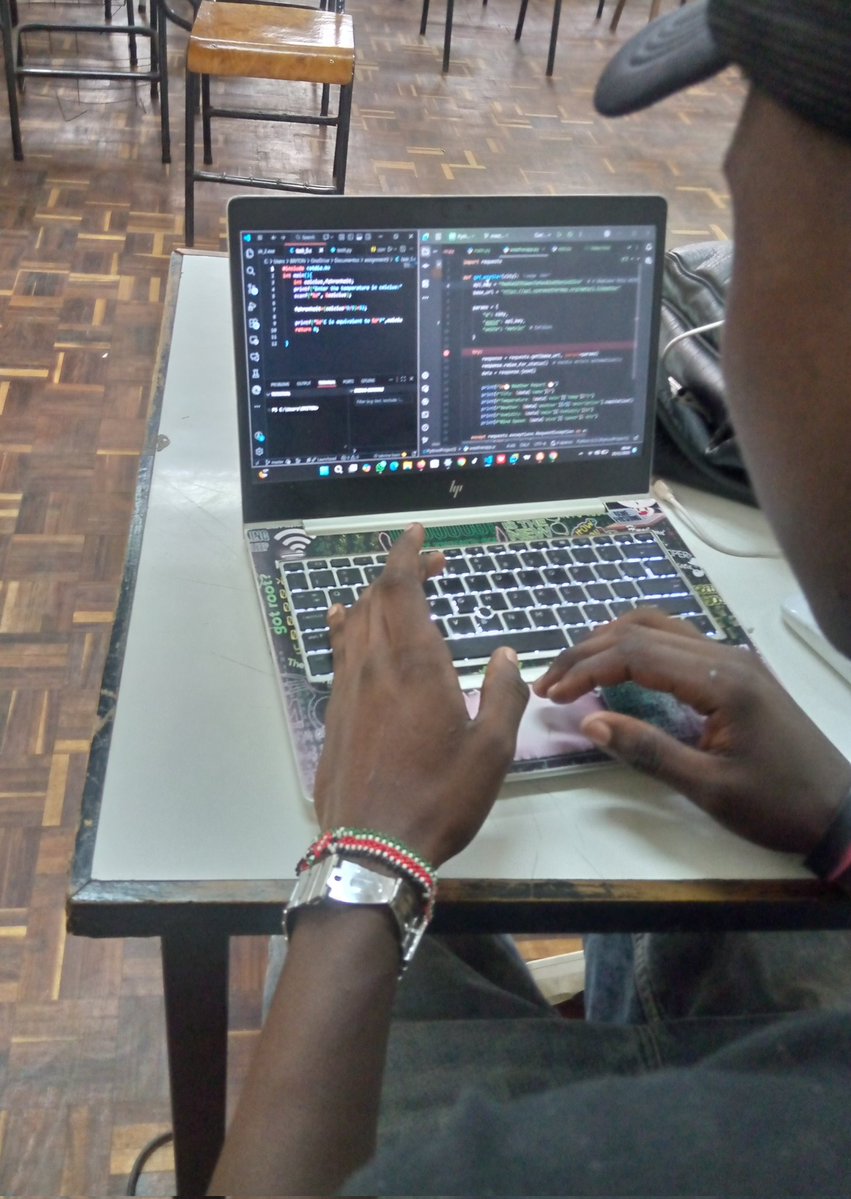 FaithOgoll70071's tweet image. At the University of Nairobi students use Tech to shape a Strong and smart future #future #UoN #TechFamily #Students