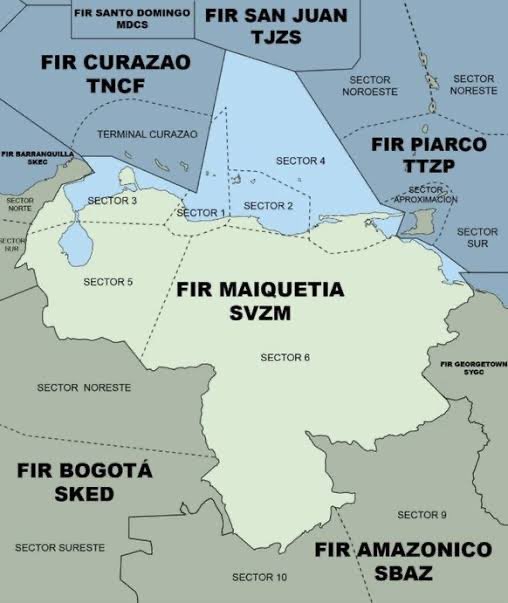 yannilo's tweet photo. Lo que está pasando en el espacio aéreo venezolano…  lo pueden verificar con #flightradar24 #venezuela https://t.co/Ty50UvV1Mk