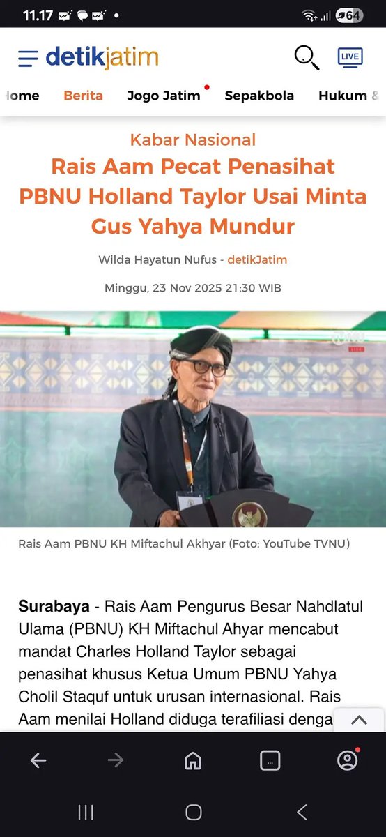 #Mereka bilang, #Wahabi itu pendukung Yahudi.

Faktanya, penasihat internasional #mereka adalah pendukung gerakan #zionis.

Makanya, oleh Rais Aam langsung memecatnya!

#YTTA
#IYKWIM