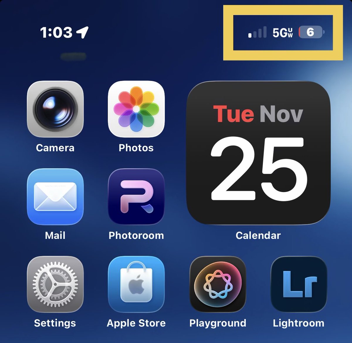 AppleSnob_'s tweet image. Time to recharge my iPhone Air after an all day use. 

#Apple #iPhone #iOS #technology #iPhoneAir