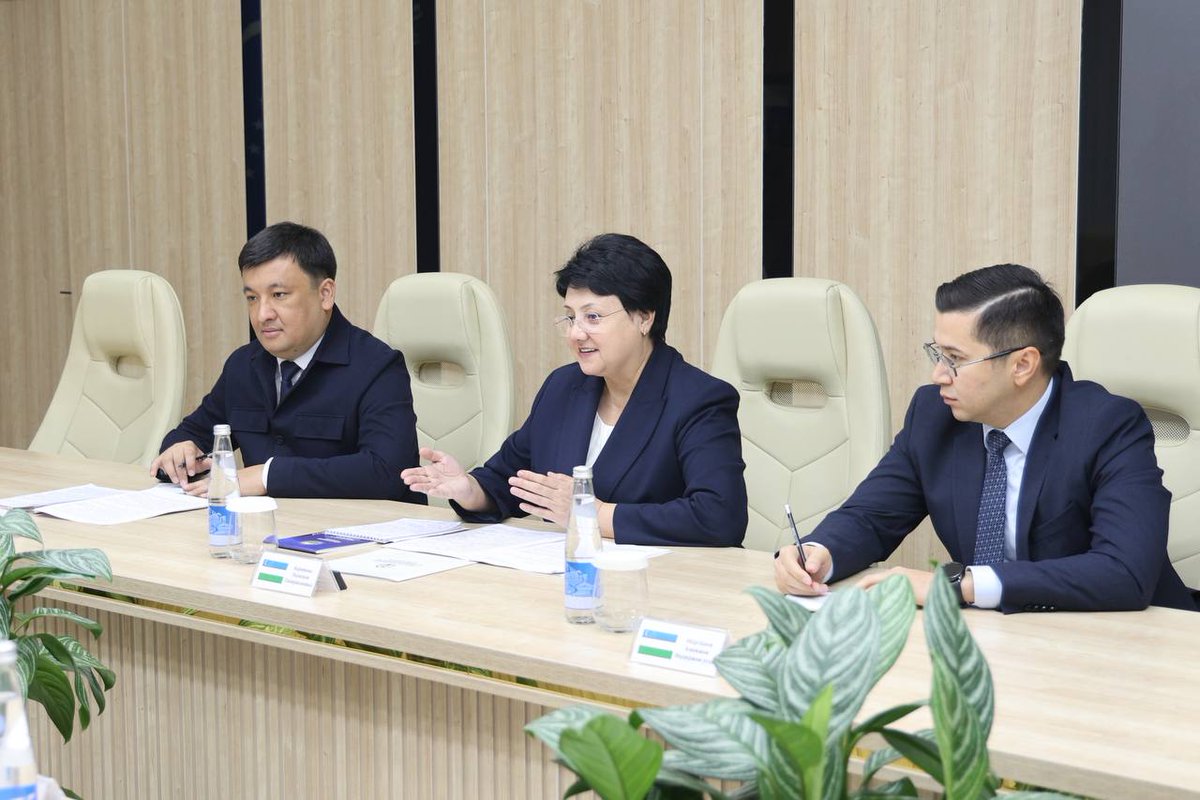 The Minister of Science and Education, Emin Amrullayev, met with the Minister of Preschool and General Education of the Republic of Uzbekistan, Ezozkhon Karimova in Tashkent during the “QS Eurasia Forum 2025”.

#EduGovAz #EduAz