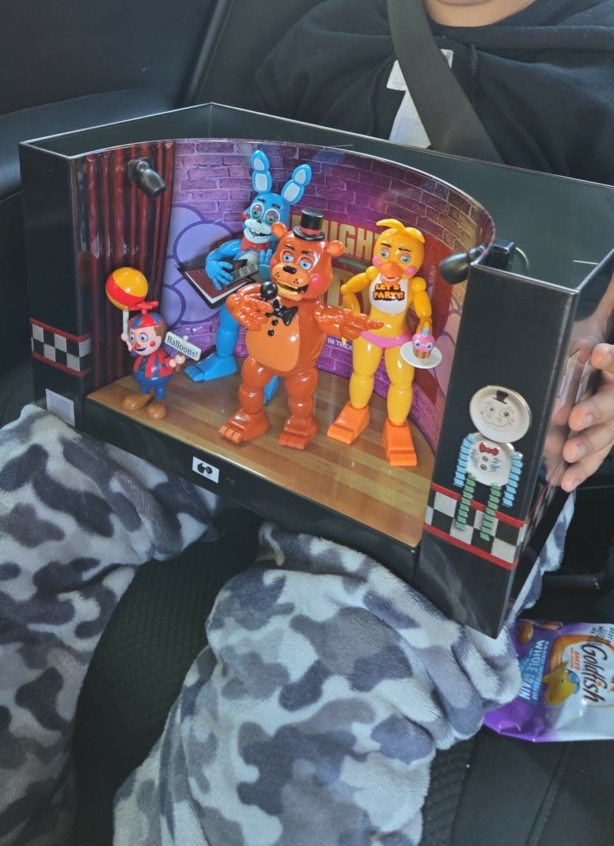 520 PROMOTIONS LLC tweet media