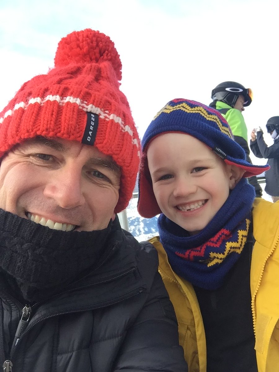 gmanbuilder's tweet image. Happy 14th birthday Joey xxxxx