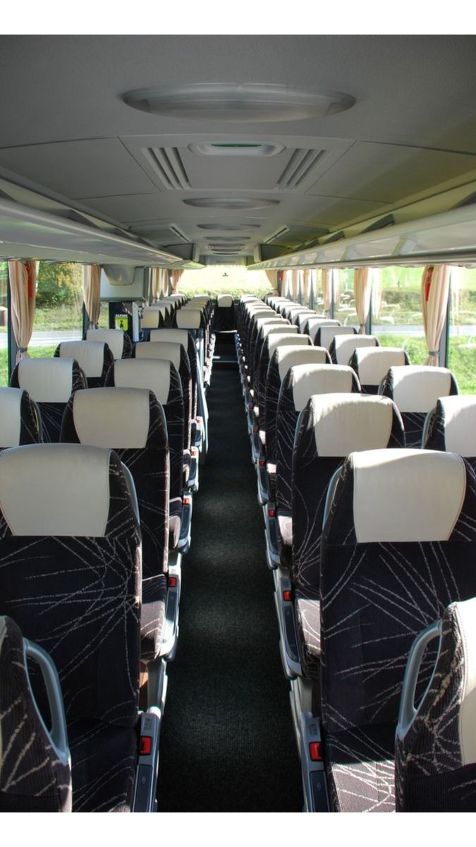 oakwinds_'s tweet image. Looking for a spacious coach bus and a skilled driver for your next trip? We’ve got you covered. Call/WhatsApp 0256671745 or visit oakwindsgh.com to book.
#coachbusservice #professionaldrivers #safetrips #BusRental #oakwinds #bookyourride #reliabletransport #easybooking