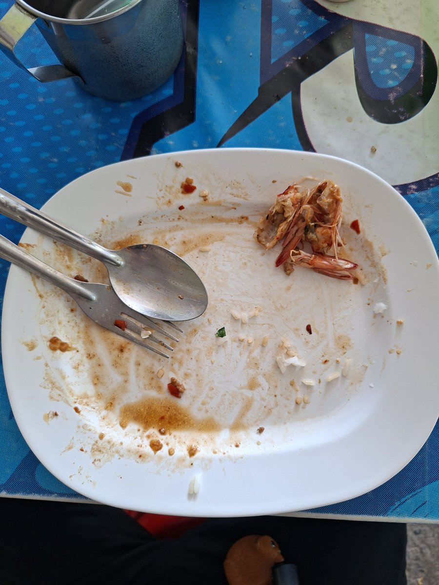 Lightblack12365's tweet photo. เติมให้เต็มท้อง #จันทบุรี https://t.co/43WGf30Llq
