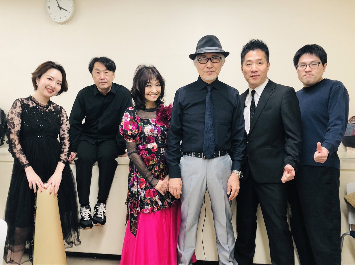 こんにちは！

昨日のコンサート♬
いらしてくださったみなさま✨
あたたかい拍手👏たくさんの声援📣
大きな手拍子🎉などなど…
いっぱいの元気をいただきました💪
本当にありがとうございました‼️