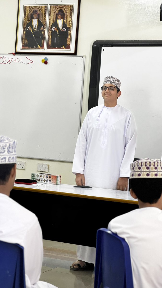 برلمان الحارث الطلابي ينعقد اليوم
ناقش طلابنا مجموعة من القضايا التي تهمهم، أبرزها:
📌 نظافة البيئة المدرسية
📌 وسائل النقل
📌 تحديات منصة نور

بحضور الأساتذة:
راشد الحديدي – مازن الخاطري – موسى الهميمي
الذين قدّموا ملاحظاتهم لتطوير مهارات الخطابة لدى الطلبة.