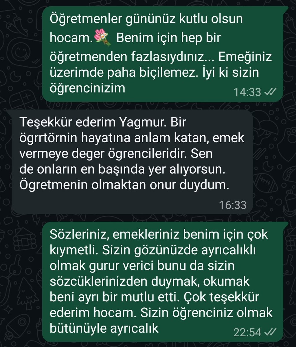 Onur duyulacak bir öğrenci miydim gerçekten... 

(değer verdiğim bir öğretmenimden.)