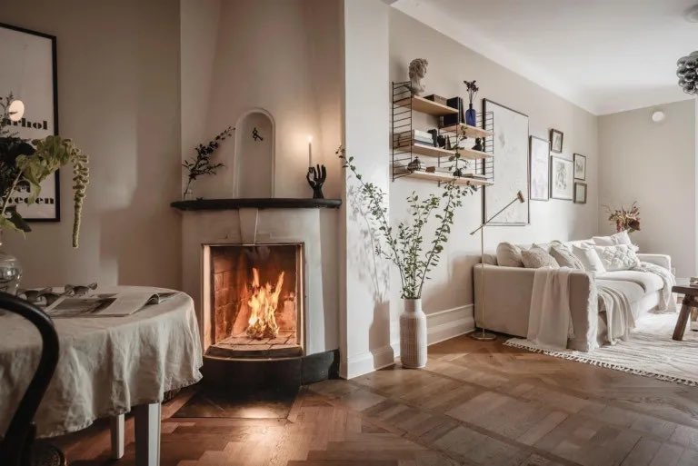 delikatissen's tweet photo. 🏡 Minipiso de 48 m² de puro ambiente acogedor 📷 @alvhem 

https://t.co/83S9t6sOqO https://t.co/vICYCpZXWK