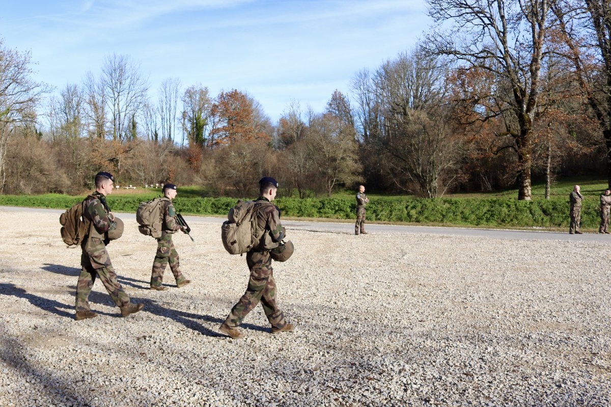 6e Régiment du Matériel tweet media