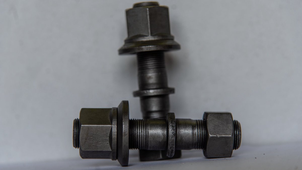 StandardWave_ug's tweet image. Uganda the industry is getting bigger day by Day but do you trust their Products.

Ours are Tested Approved and Trusted.

We are standard wave auto