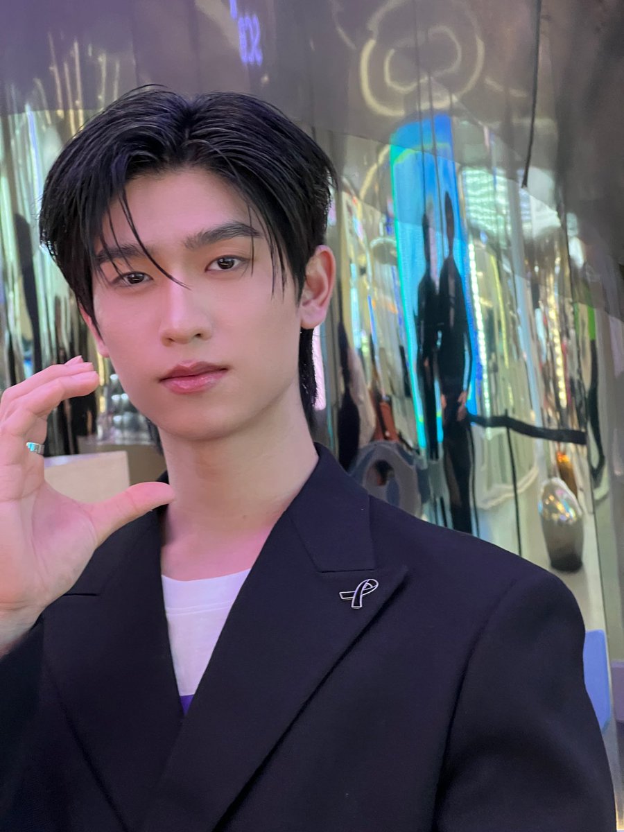 face card

#ANIMONIUMxTHOMAS