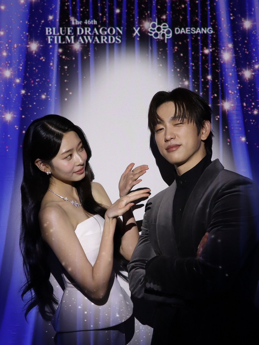 9zzet's tweet image. 샤이닝 그냥 내일오면 안되나