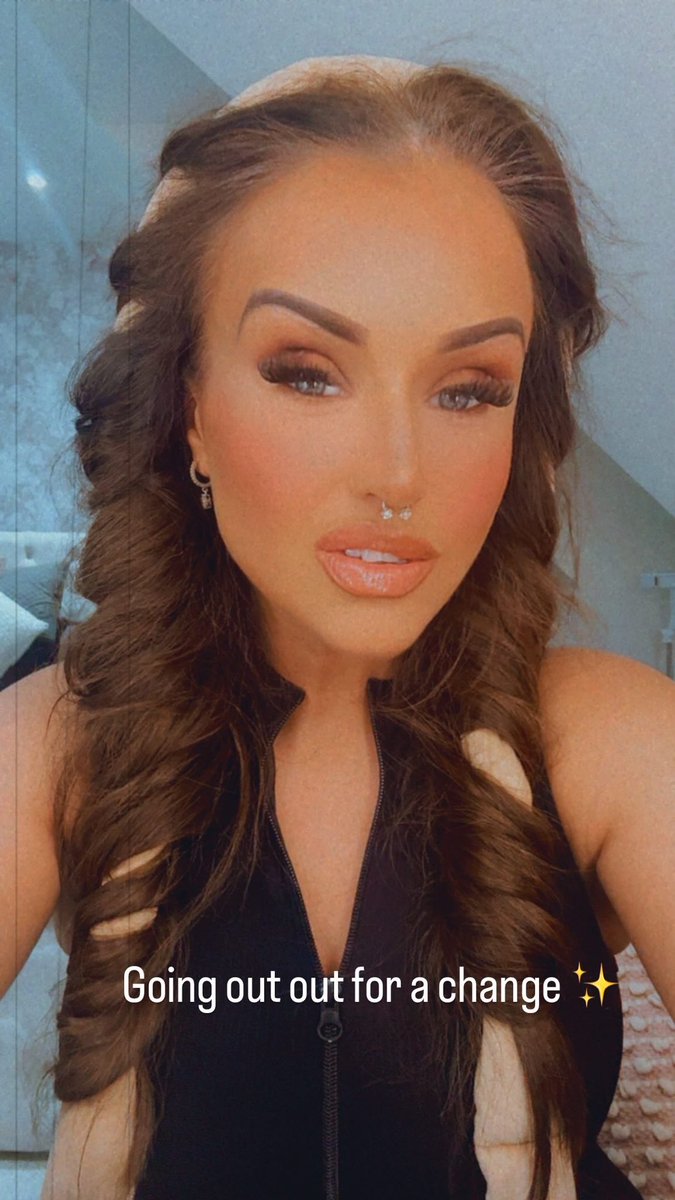 Pinkkatloves's tweet image. #nightout #funtimes #girls