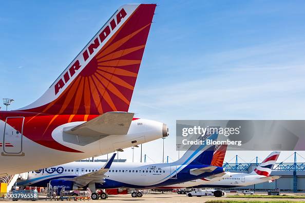 shukla_tarun's tweet image. Conversation w/ a sr. airline friend:

Airlines expected Pakistan airspace ban to go in months?

Yes but now everyone penciling in long-haul. Maybe even next winter. Difficult to absorb though.

--
Bummer for them, huge loss of $s for Pakistan. Foriegn airlines gain.

#justsaying