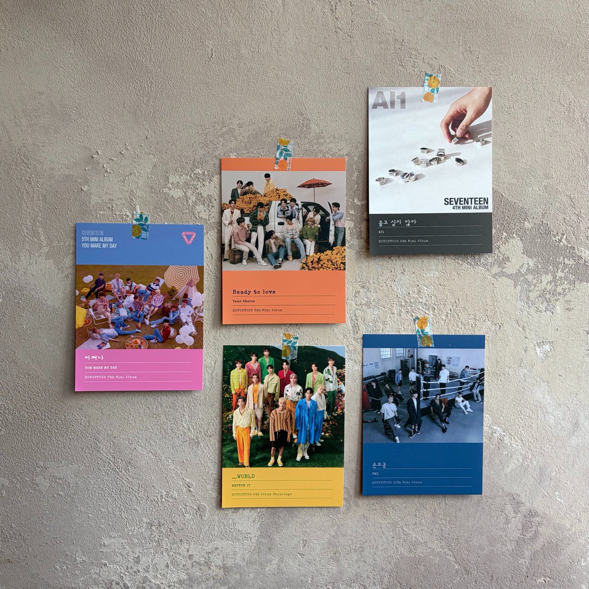 SEVENTEENの10年をひと箱に詰め込んだポストカードキットです。 下の