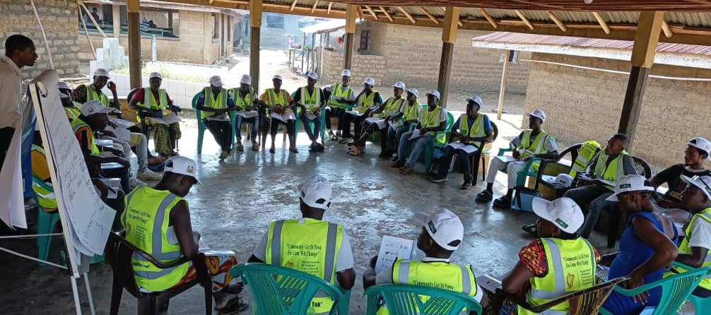 Ahead of #16DaysOfActivism, GOAL Sierra Leone wraps up GESI training in Kambia, Bombali, Kenema &amp; Western Area. The training used dialogue &amp; drama to tackle SGBV and promote inclusion. Together, we build safer communities. #GenderEquality #SGBVPrevention
