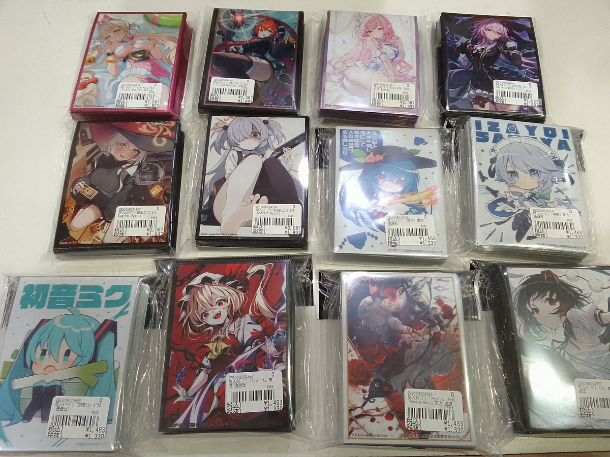 新作同人スリーブ入荷しました〜☺️