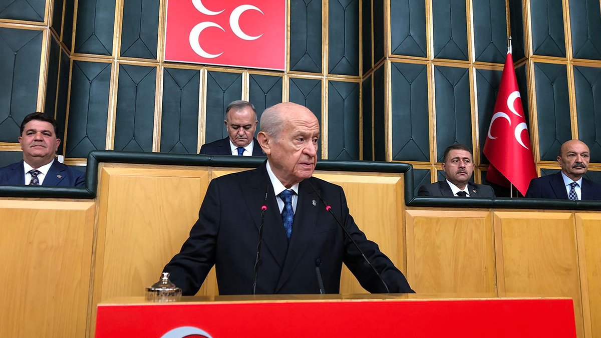 cumhuriyetgzt's tweet image. Bahçeli&apos;den &apos;atanamayan öğretmenler&apos; çıkışı:

&quot;Ümidim ve dileğim atanamayan tek bir öğretmenimizin dahi kalmamasıdır. Mülakatlarda elenen 1611 öğretmen adayımızın haklarının iadesi, 2024 KPSS&apos;de dereceye giren öğretmen adaylarımıza ek kontenjan tanınması teklif ve…
