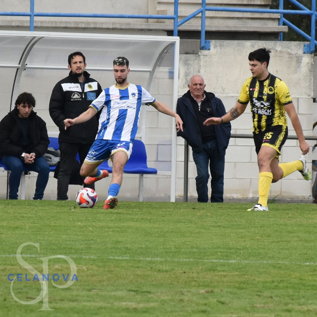 📸 Imaxes do partido disputado en San Rosendo entre o Sporting B e o Molgas, cun marcador final de 6-0. Os goles foron obra de ⚽️⚽️ Pepi, ⚽️⚽️ Pibe, ⚽️ Pulpi e ⚽️ Codeso. 🔵⚪ #imossporting #corazonazulebranco💙🤍