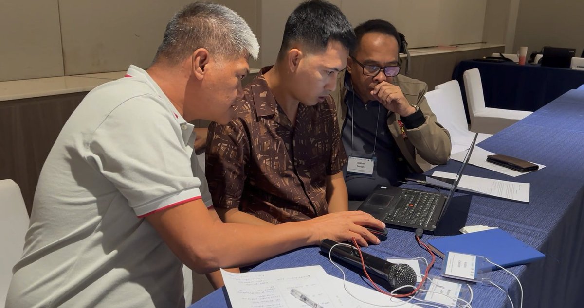 UN__Cyber's tweet image. Davao, 🇵🇭 , 18-21 Nov | #FirstResponders in the Bangsamoro Autonomous Region of Muslim Mindanao (BARMM) are boosting skills for better chain of custody, rapid preservation &amp;amp; smarter crime scene procedures for faster scam &amp;amp; #OSAEC detection. Supporting peace &amp;amp; development. 
🙏 🇺🇸.