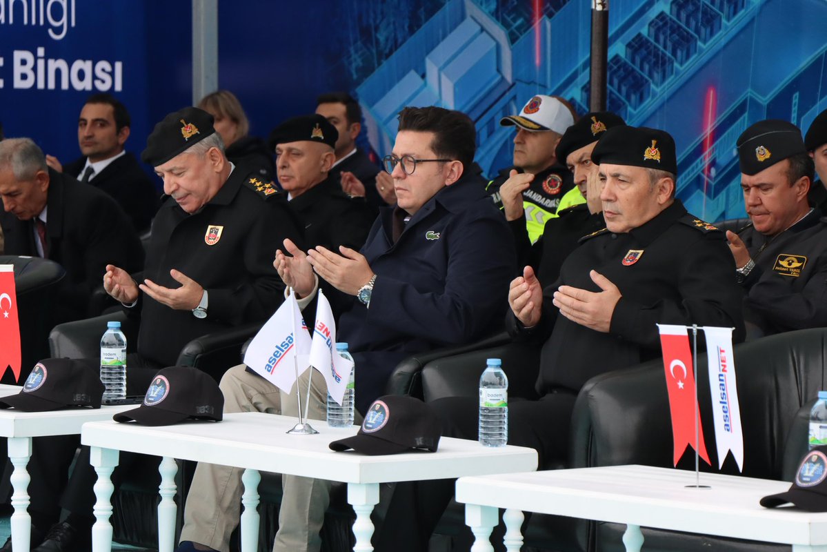 AselsanNET_TR's tweet image. Genel Müdürümüz Sayın Recep Ali Erdoğan, dün T.C. İçişleri Bakanlığı Jandarma Genel Komutanlığı MEBS Başkanlığı Ek Hizmet Binası Temel Atma Töreni’ne katılım sağlamıştır.

Aselsannet olarak ülkemizin güvenlik ve iletişim altyapısına katkı sunan tüm projelerde yer almaktan gurur…