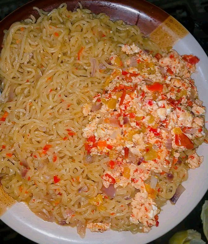 DazylingQueeen's tweet image. Breakfast 🥣 is ready

This 💯              Or            That 👇