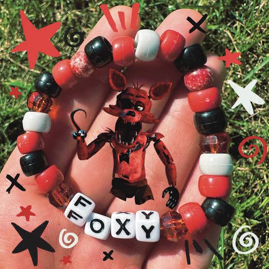Endoard1's tweet image. oh my GOD i need to buy a bracelet kit before the release of FNAF 2 i have to make fnaf bracelets like these two aaauurghhh im so so excited
