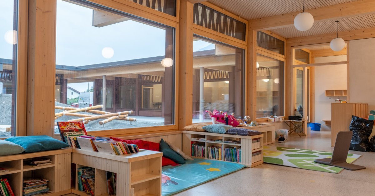 Rhône FM tweet media