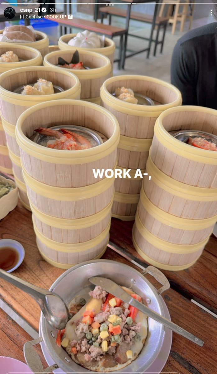 Untamed_YZ's tweet image. TGT4Ever Auralis
#6MonthAuralisary

Happy meals from our parents 
In different places in Auralisary day 
#BXXMRVW #CSNP