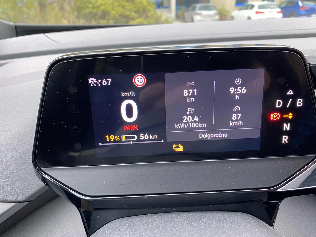 ❄️ Zimska e-vožnja ⚡🚗 pokaže svojo pravo moč — tudi v mrazu lahko elektrika preseneti z dosegom 📏 in nizkimi stroški 💶.
Preveri, kako je potekala vožnja in koliko je res stala 👉 dems.si/id-4-preseneti…  <a href="/VW/">Volkswagen</a> <a href="/VWGroup/">Volkswagen Group</a>