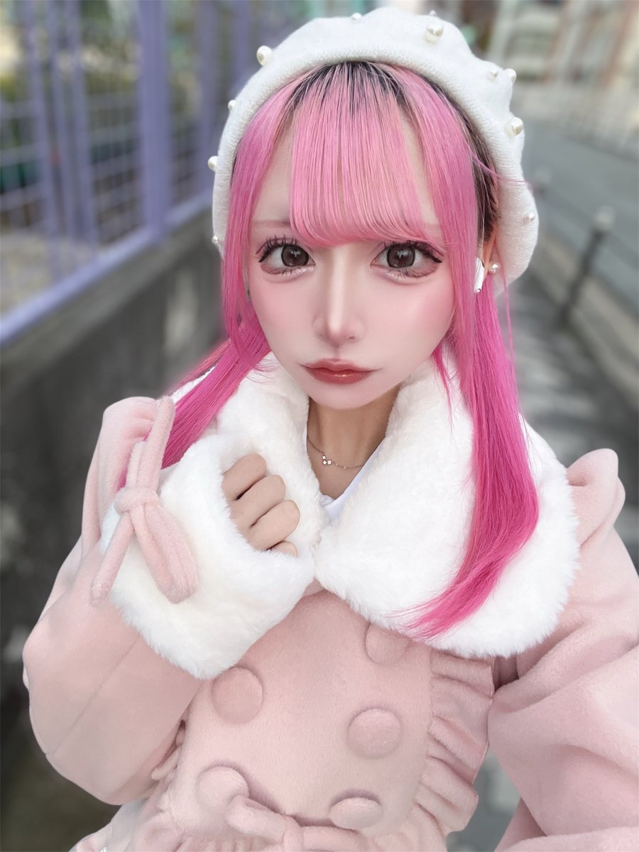 いてます(ᐡˊo̴̶̷̤ ̫ -)-♡