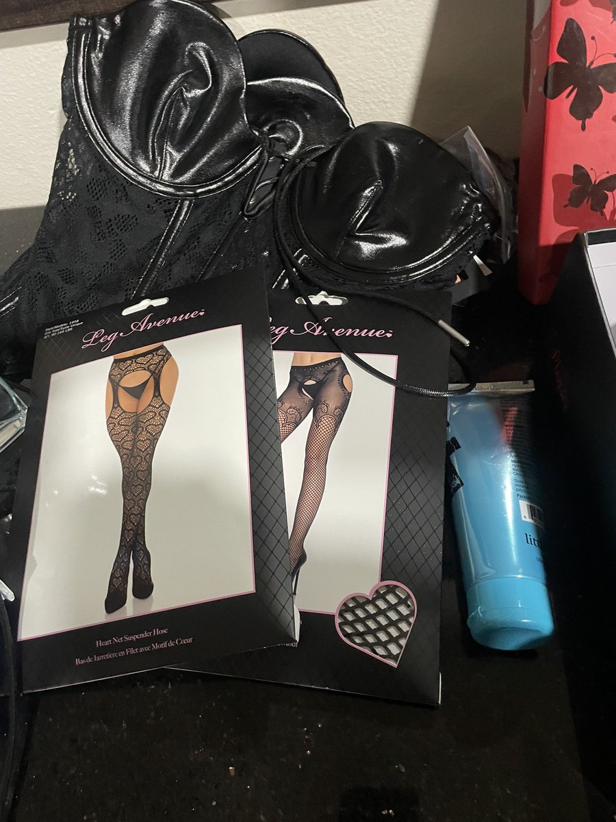 kream304💋 tweet media