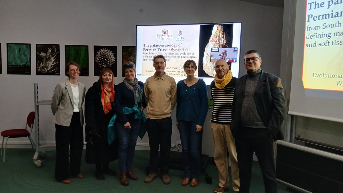 palevoprim's tweet image. @palevoprim Quelques souvenirs en images pour célébrer la réussite de Julien Benoit @PaleonewsFrance 
@WitsUniversity à sa soutenance d’HDR : toutes nos félicitations ! 👏 @UnivPoitiers @DR08_CNRS @CNRSecologie